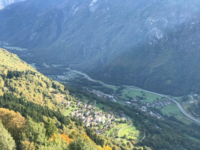  Guardia forestale per una settimana: gli apprendisti della Posta svolgeranno il servizio civile in Val Calanca nei Grigioni nella prima settimana di ottobre.